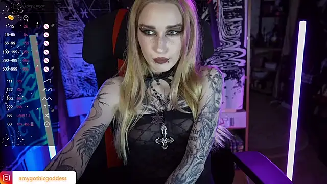 [3 Jun 21:07] Private Show - amywhitenessxx 캠 모델의 동영상