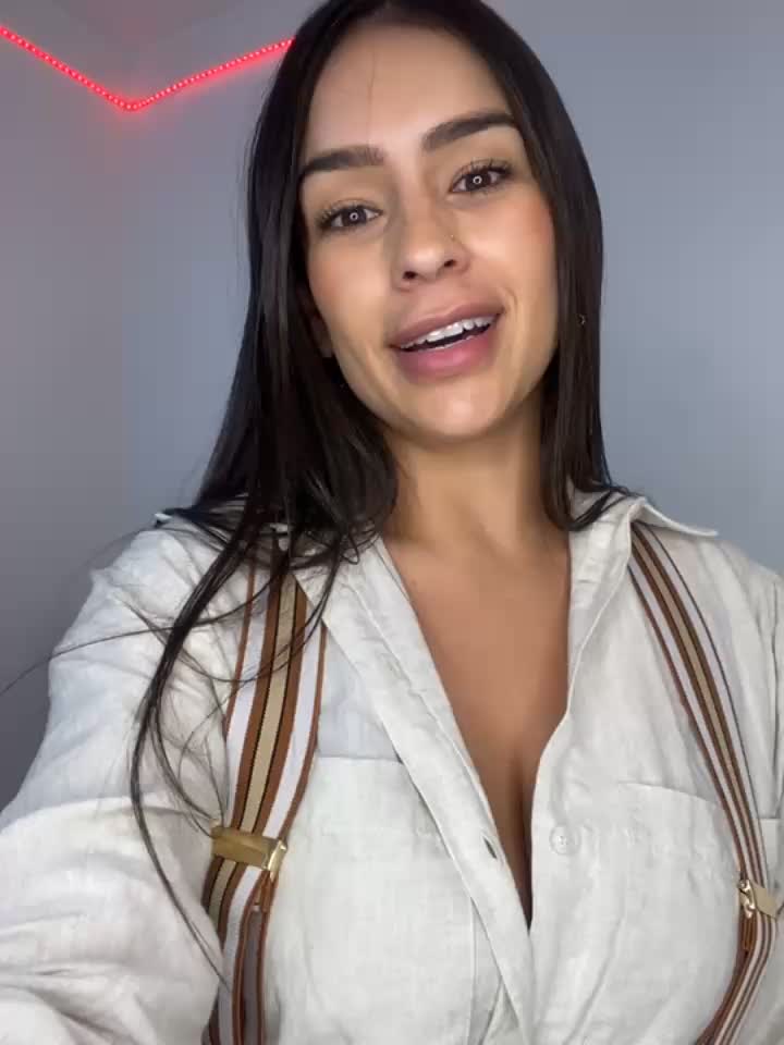 Sexy Dance, all naked, play pussy!!! - video by Mau_White cam model