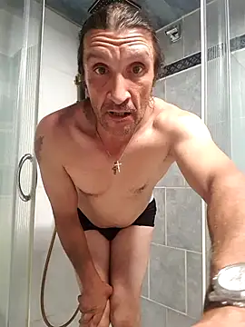 [15 Aug 21:34] Public Show - video by immerGeil79 cam model