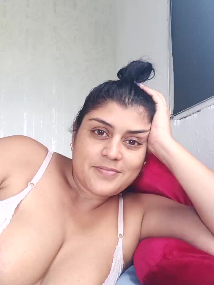 messy blowjob - video by AlyDenalioficial cam model