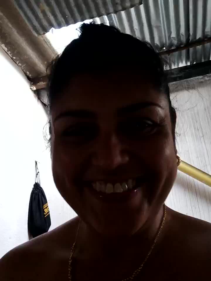 shower show!! - video by AlyDenalioficial cam model