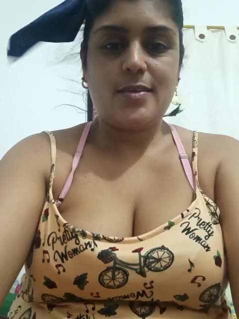 erotic dance and fingering - video by AlyDenalioficial cam model