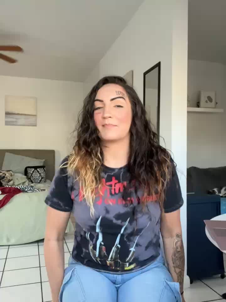 [9 Jul 19:22] Private Show sucking sloppy cock
