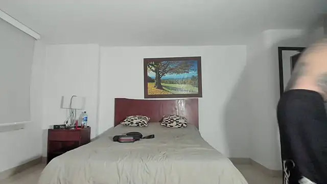 Pvt show Hole, flexibility