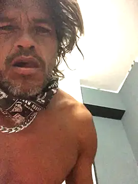 [19 Nov 07:08] Private Show – video af kvr27 cam-model