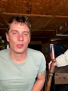 [21 Dec 10:28] Private Show - vidéo du modèle de showcams DillPie