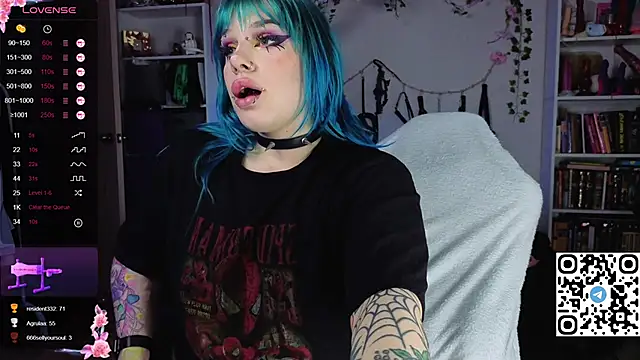 Private Show - video by Silvia_Santorskii cam model